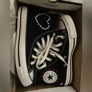 Chuck Taylor All Star Embroidered Hearts